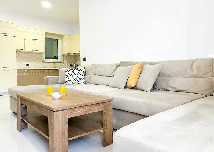 Villa Beach Lägenhet Golem (Tirana)