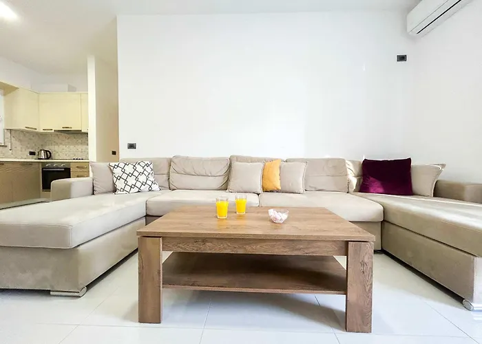 Villa Beach Lägenhet Golem (Tirana)